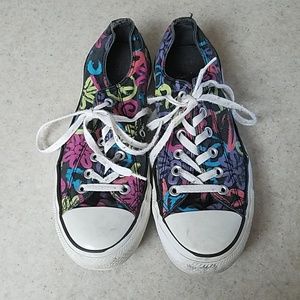 Converse shoes